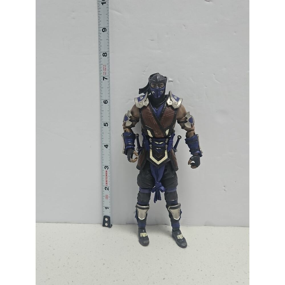 Mortal Kombat 11 Sub-Zero Winter Purple Variant Action Figure McFarlane - Picture 13 of 13